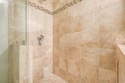 6727 Russelia Ct, Carlsbad, CA 92011 - Photo 17