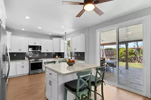 2624 Mesa Dr, Oceanside, CA 92054 - Photo 17