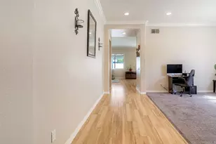 24493 Corte Rojelio, Murrieta, CA 92562 - Photo 9