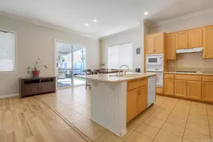 24493 Corte Rojelio, Murrieta, CA 92562 - Photo 13