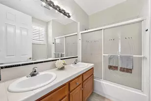 2538 Navarra Dr, Carlsbad, CA 92009 - Photo 29