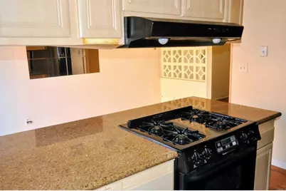 5851 Division Street, San Diego, CA 92114 - Photo 9