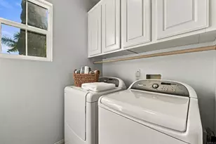7427 Healis Pl, San Diego, CA 92129 - Photo 17