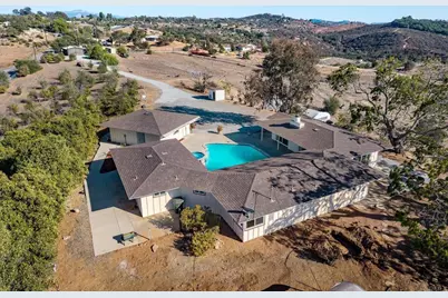 11961 Mesa Verde Drive, Valley Center, CA 92082 - Photo 3