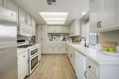 630 Creekside Avenue, Oceanside, CA 92057 - Photo 19