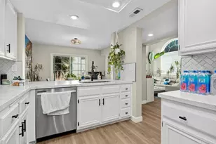 730 Breeze Hill Rd, Vista, CA 92081 - Photo 17