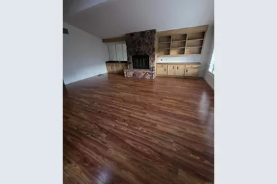 8975 Lawrence Welk Drive #329, Escondido, CA 92026 - Photo 11