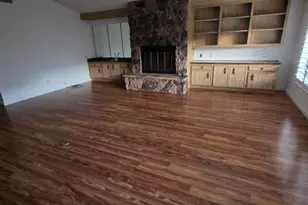 8975 Lawrence Welk Dr, Escondido, CA 92026 - Photo 11