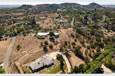 4880 San Jacinto Circle East, Fallbrook, CA 92028 - Photo 41
