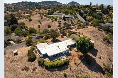 4880 San Jacinto Circle East, Fallbrook, CA 92028 - Photo 47