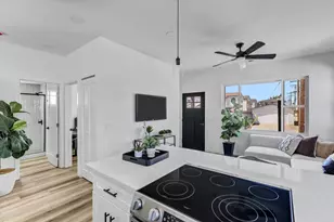 3569 Monroe Ave, San Diego, CA 92116 - Photo 13