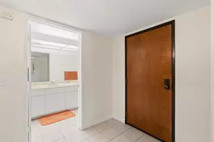 17607 Pomerado Rd, San Diego, CA 92128 - Photo 13
