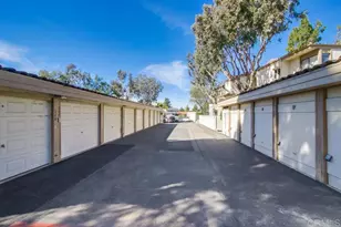 12555 Oaks N Dr, San Diego, CA 92128 - Photo 31