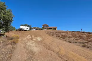 27828 Golden Eagle Rd, Ramona, CA 92065 - Photo 5