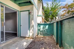 1811 E Grand Ave, Escondido, CA 92027 - Photo 17