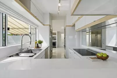 5628 Linda Rosa, La Jolla, CA 92037 - Photo 61