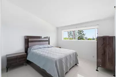 5628 Linda Rosa, La Jolla, CA 92037 - Photo 25
