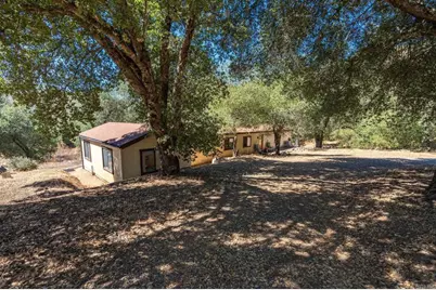 25222 Black Canyon Road, Santa Ysabel, CA 92070 - Photo 3