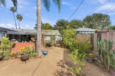 727 E 2nd Ave, Escondido, CA 92025 - Photo 29
