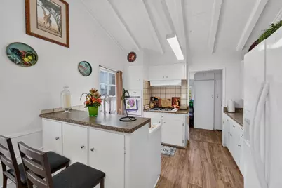 727 E 2nd Ave, Escondido, CA 92025 - Photo 13