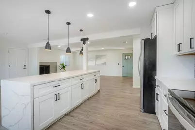 2449 Primrose Ave, Vista, CA 92083 - Photo 19