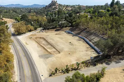2805 Overland Trail, Fallbrook, CA 92028 - Photo 3