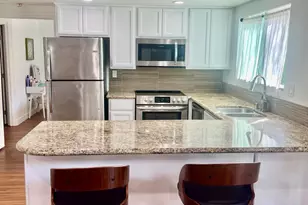 155 Rosebay Dr, Encinitas, CA 92024 - Photo 1