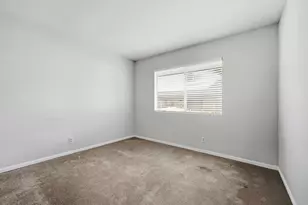 655 Beverly Pl, San Marcos, CA 92078 - Photo 11