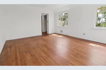 5669 Bellevue Avenue, La Jolla, CA 92037 - Photo 27