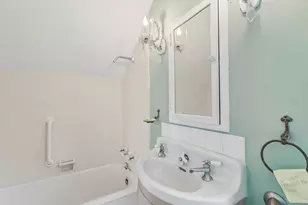 5669 Bellevue Ave, La Jolla, CA 92037 - Photo 15