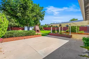 218 N Hayden Dr, Escondido, CA 92027 - Photo 19