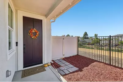 1991 Julie Dawn Place, Escondido, CA 92026 - Photo 7