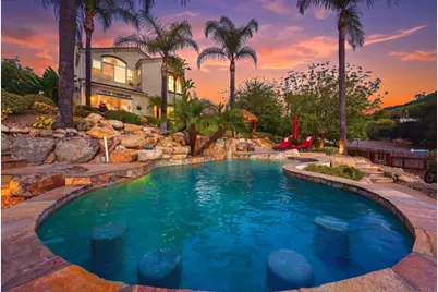 2602 Canyon Crest Drive, Escondido, CA 92027 - Photo 39