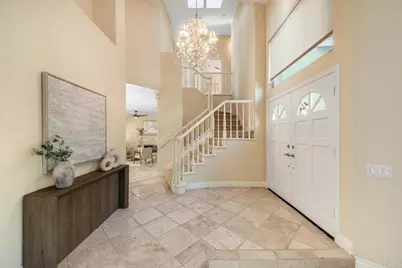 654 Cantara Ln, Vista, CA 92081 - Photo 13