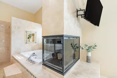654 Cantara Ln, Vista, CA 92081 - Photo 29