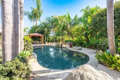 654 Cantara Ln, Vista, CA 92081 - Photo 3