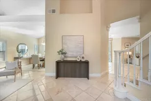 654 Cantara Ln, Vista, CA 92081 - Photo 9