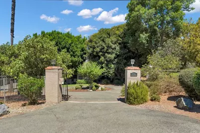 2730 Mountain View Drive, Escondido, CA 92027 - Photo 5