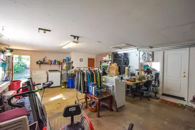 4398 E Bonnyview Road, Redding, CA 96001 - Photo 27