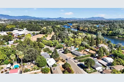 4398 E Bonnyview Road, Redding, CA 96001 - Photo 33
