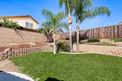2414 Heatherwood Court, Escondido, CA 92026 - Photo 25