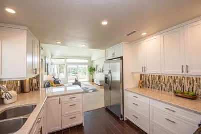 1431 Alga Court, Vista, CA 92081 - Photo 11