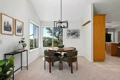 2286 Crest Hill Lane, Fallbrook, CA 92028 - Photo 13