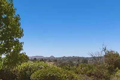 2286 Crest Hill Lane, Fallbrook, CA 92028 - Photo 33