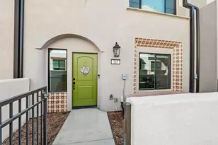 105 Kimberwick Ct, Burbank, CA 91506 - Photo 31