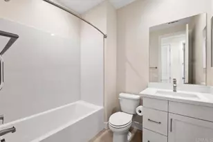 105 Kimberwick Ct, Burbank, CA 91506 - Photo 23