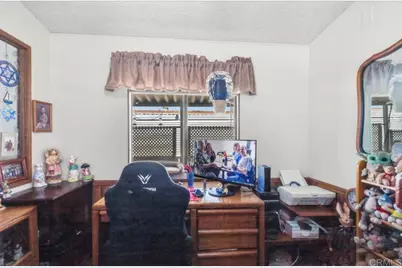 1525 W Oakland Avenue #55, Hemet, CA 92543 - Photo 21
