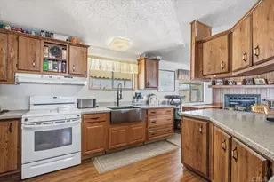 1525 W Oakland Ave, Hemet, CA 92543 - Photo 9