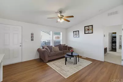 900 Howard Avenue #Spc 62, Escondido, CA 92029 - Photo 11