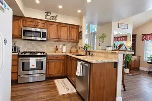 1724 Avenida De Suenos, Oceanside, CA 92056 - Photo 13